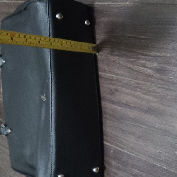 Kate and Alex Cuffaro Italian design handbag black with silver detail - Picture 2 of 9